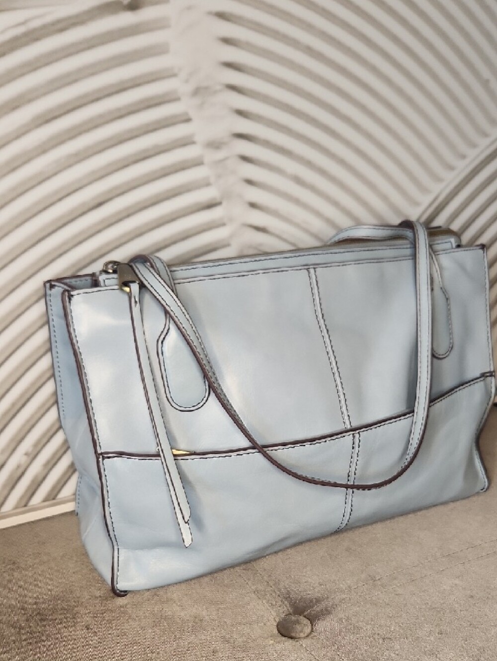 Hobo Friar Light Blue Leather Tote Handbag - Picture 2 of 16